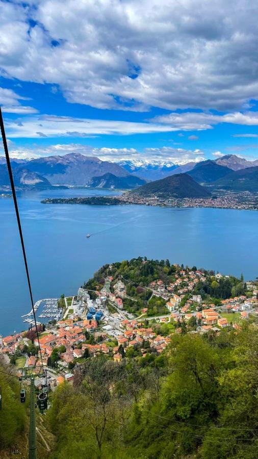 Apartment With View Lake Maggiore/Laveno Mombello ภายนอก รูปภาพ